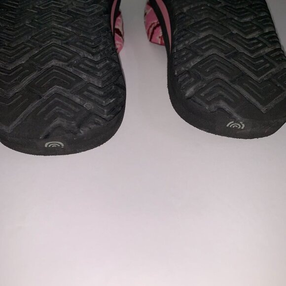 Teva Women's Mush Thong Sandals Pink, Red Floral Size 8 - Picture 7 of 7